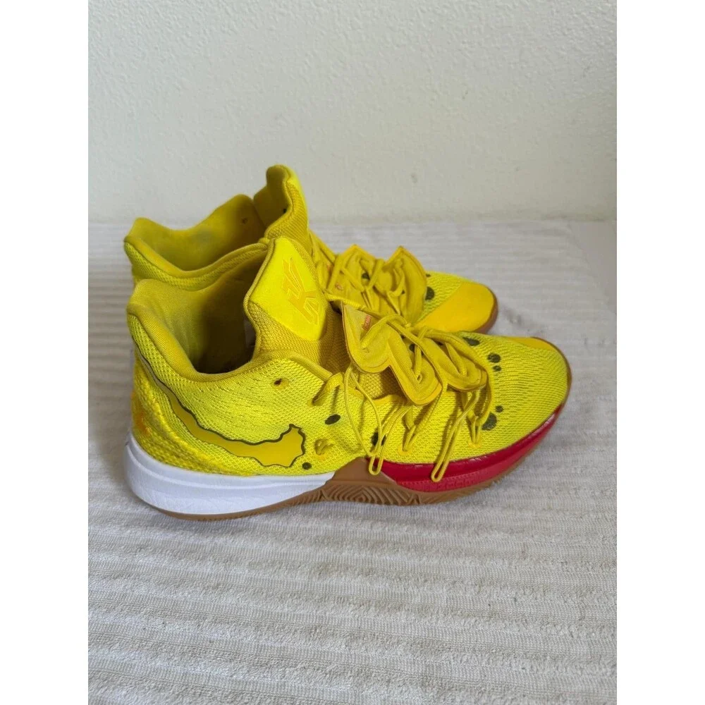Nike Kyrie 5 Spongebob Squarepants Yellow Basketball Sneakers Mens Size USA 11
